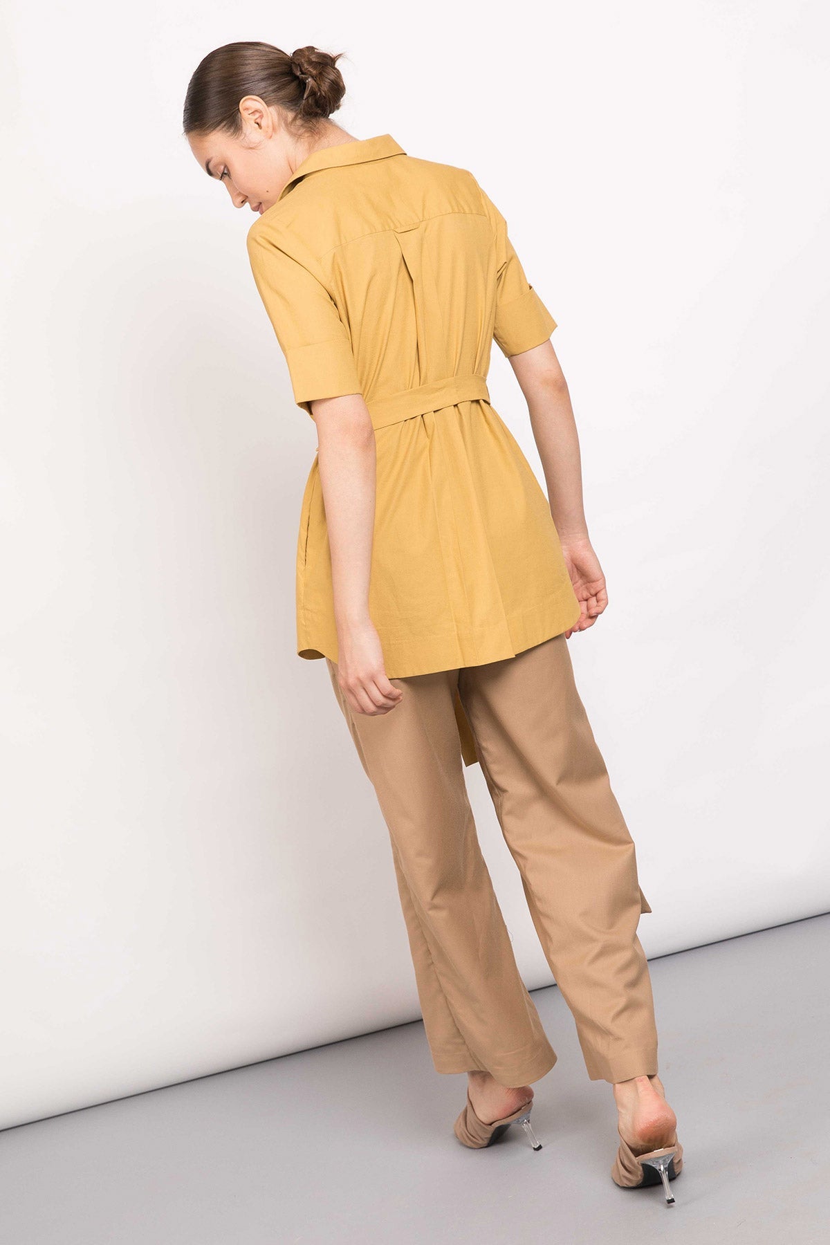 ARMO BELTED TOP