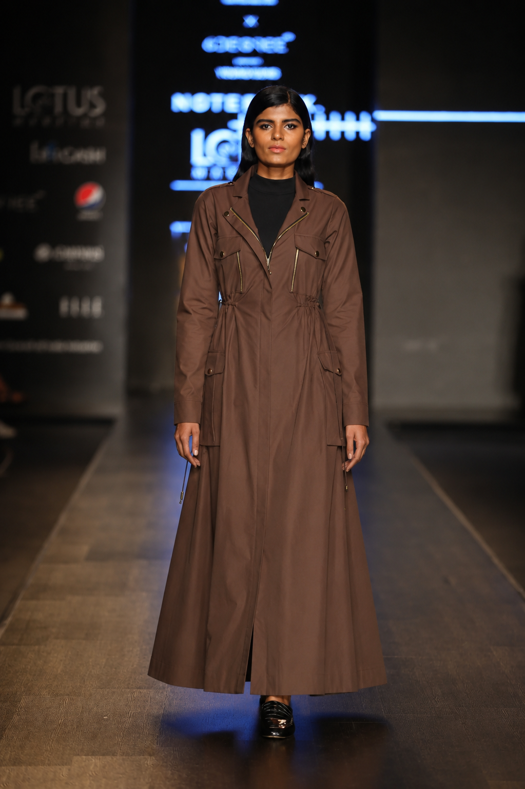 Tiro Dress Modest