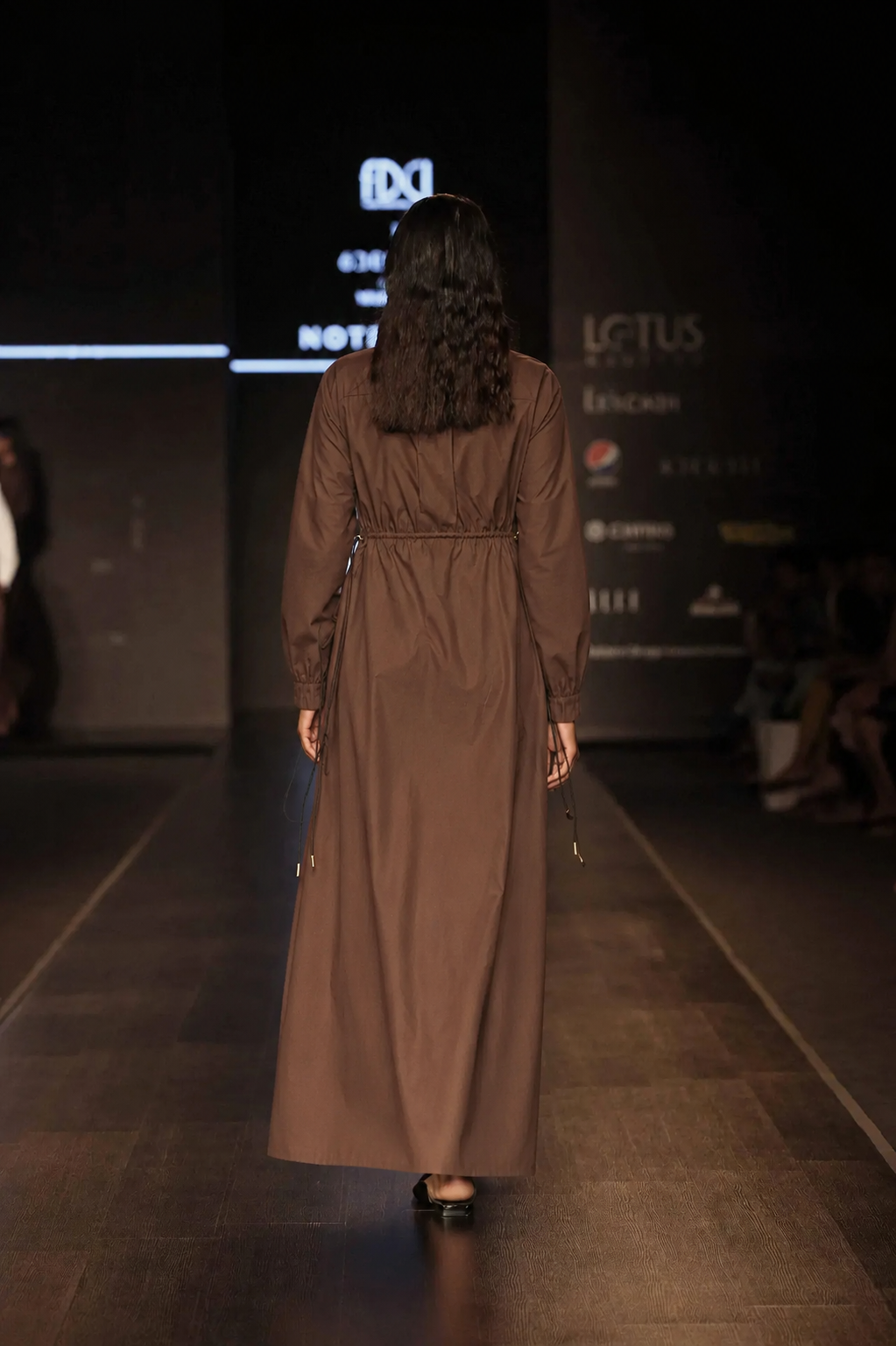 Tiro Dress Modest